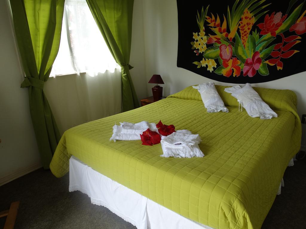 Hostal Sunset Hanga Roa Ruang foto