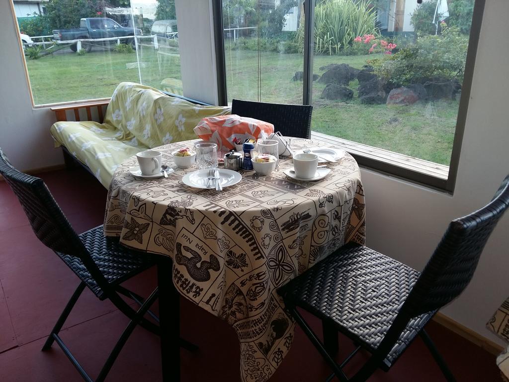 Hostal Sunset Hanga Roa Bagian luar foto