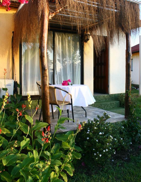Hostal Sunset Hanga Roa Ruang foto