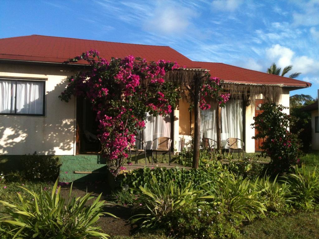 Hostal Sunset Hanga Roa Ruang foto