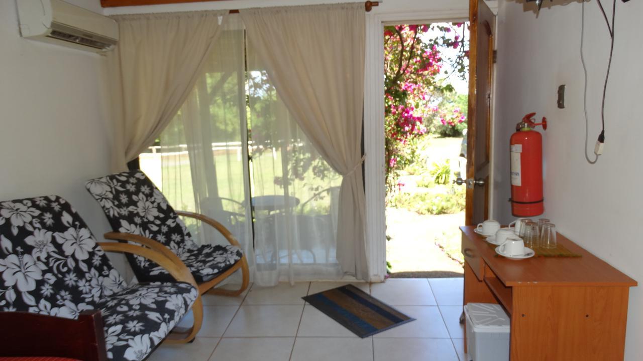 Hostal Sunset Hanga Roa Bagian luar foto